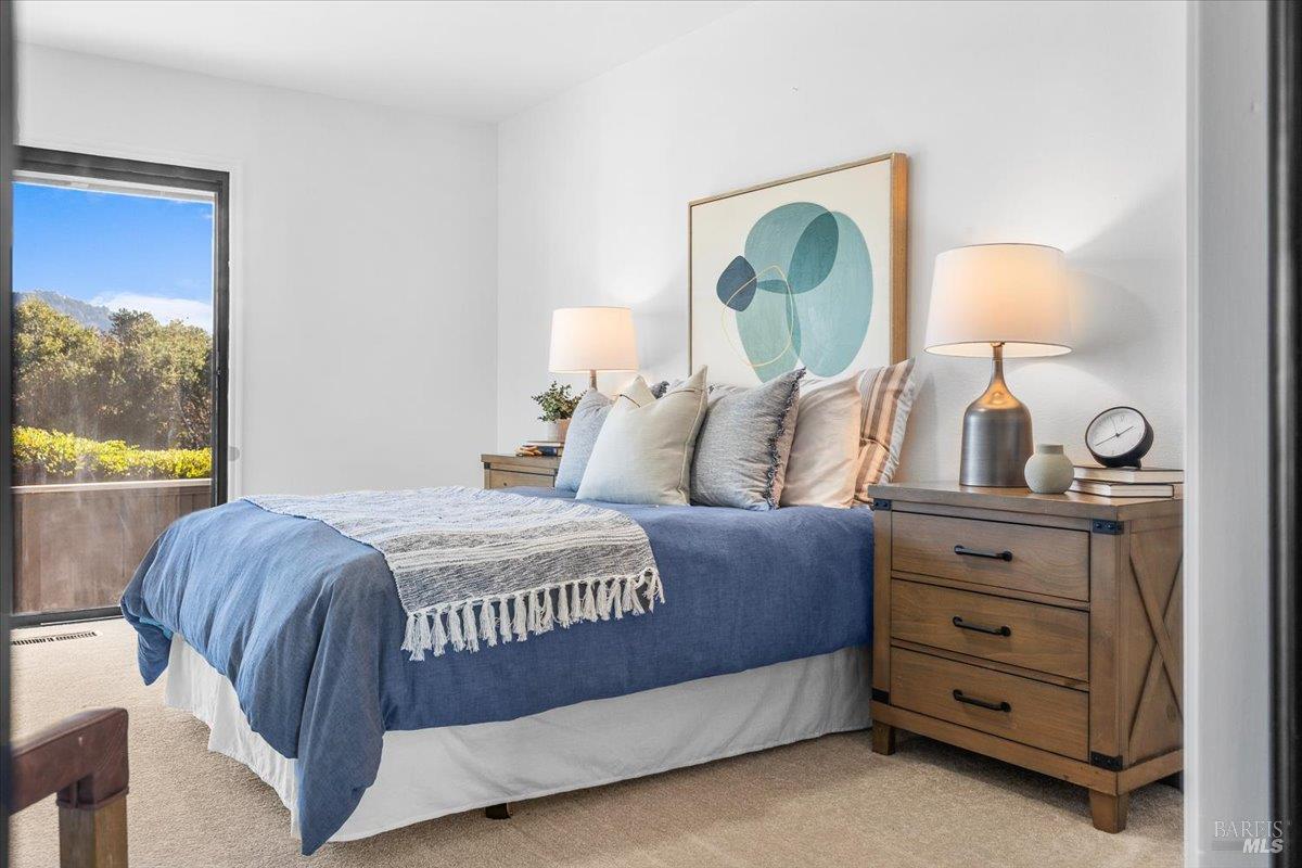 Detail Gallery Image 30 of 58 For 40 Drakes View Cir, Greenbrae,  CA 94904 - 3 Beds | 2/1 Baths