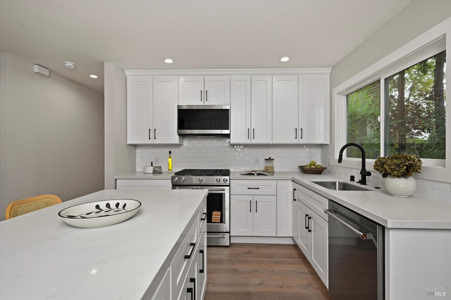 Detail Gallery Image 20 of 35 For 8440 Lasalle Ave, Cotati,  CA 94931 - 3 Beds | 2 Baths