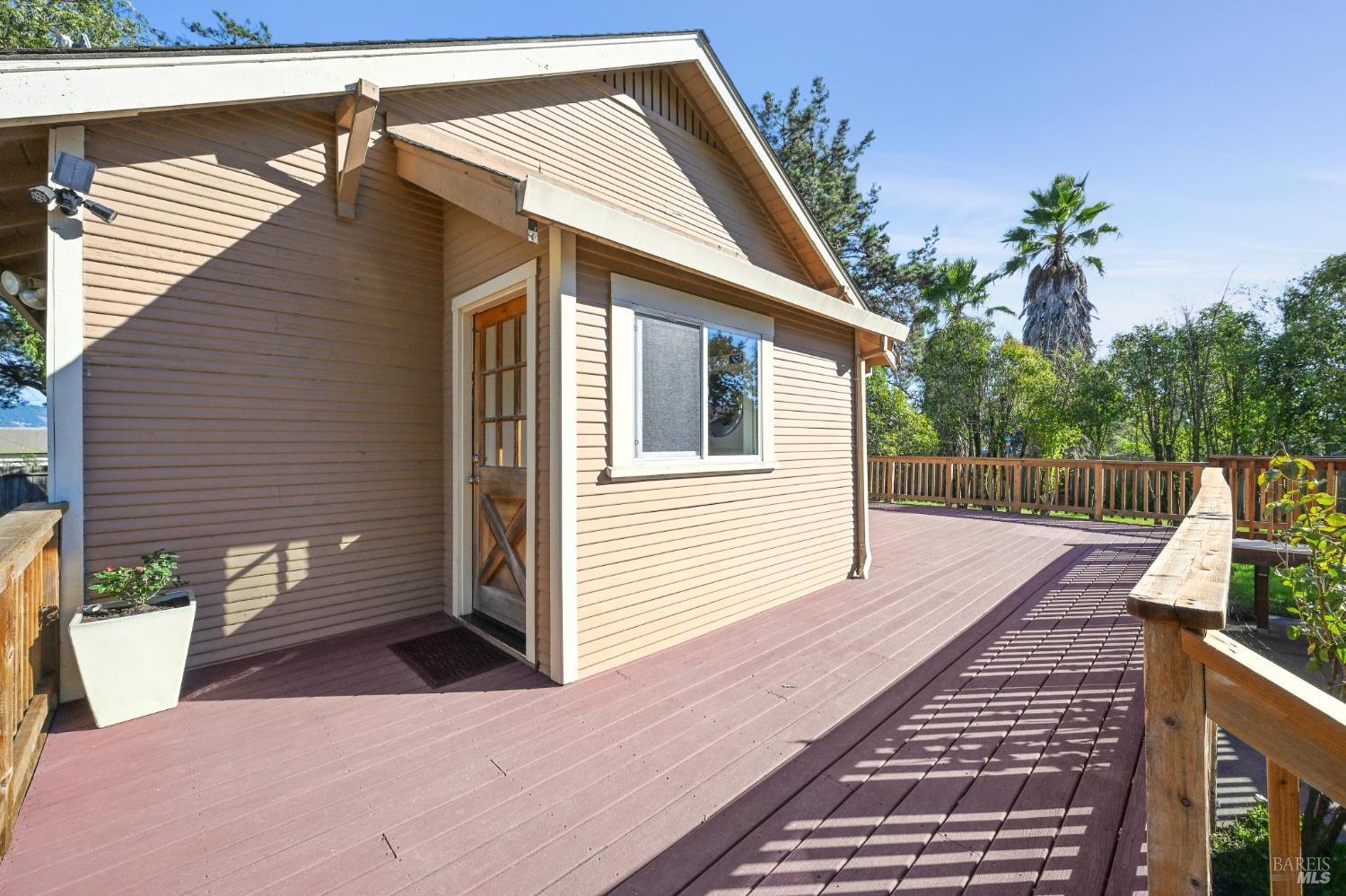 Detail Gallery Image 8 of 50 For 4165 Stony Point Rd, Santa Rosa,  CA 95407 - 3 Beds | 2 Baths