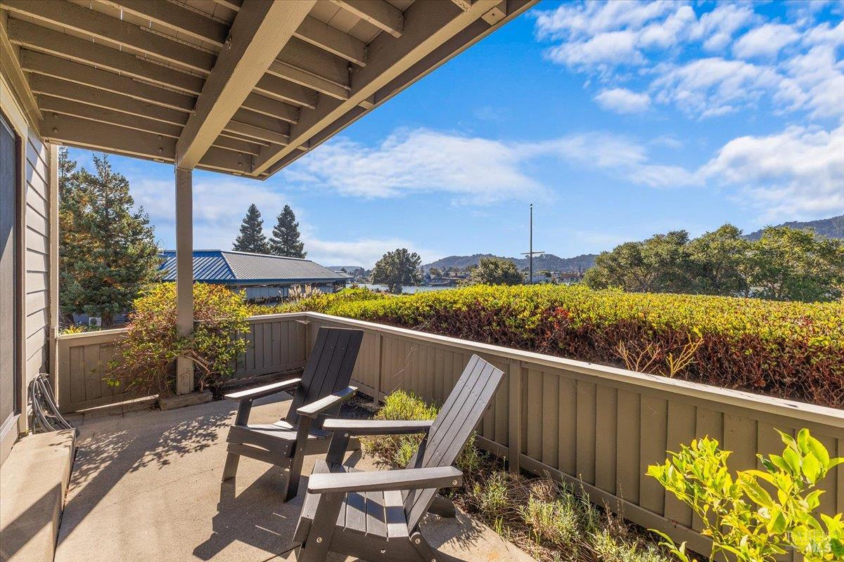 Detail Gallery Image 42 of 58 For 40 Drakes View Cir, Greenbrae,  CA 94904 - 3 Beds | 2/1 Baths