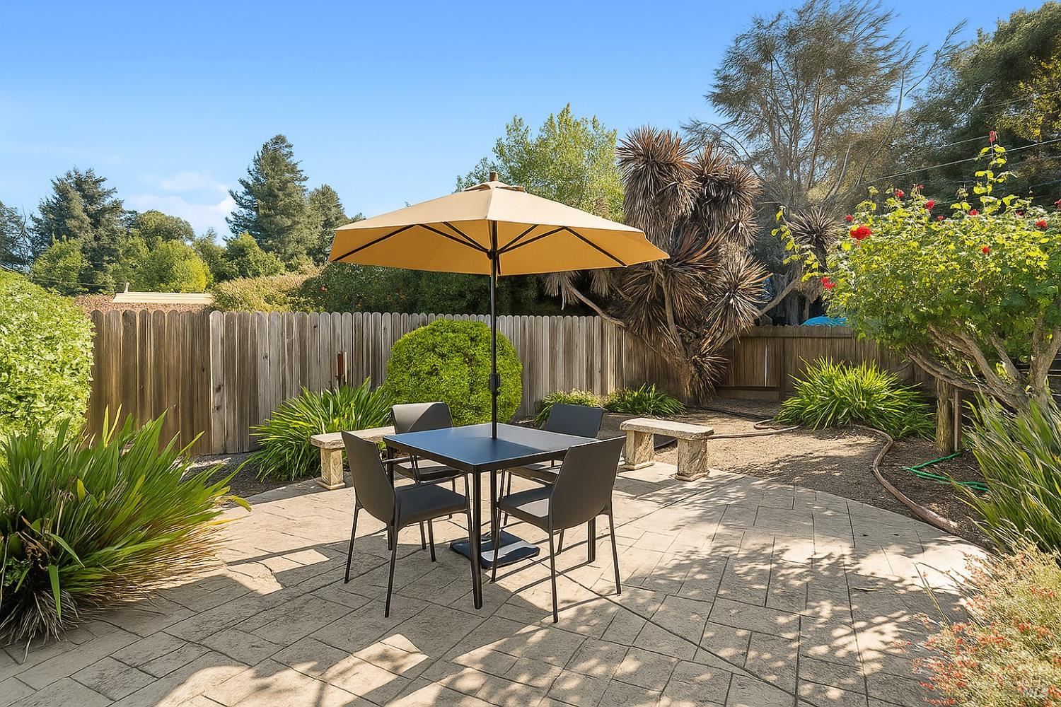 Detail Gallery Image 5 of 41 For 4071 Garden Rd, El Sobrante,  CA 94803 - 3 Beds | 2 Baths