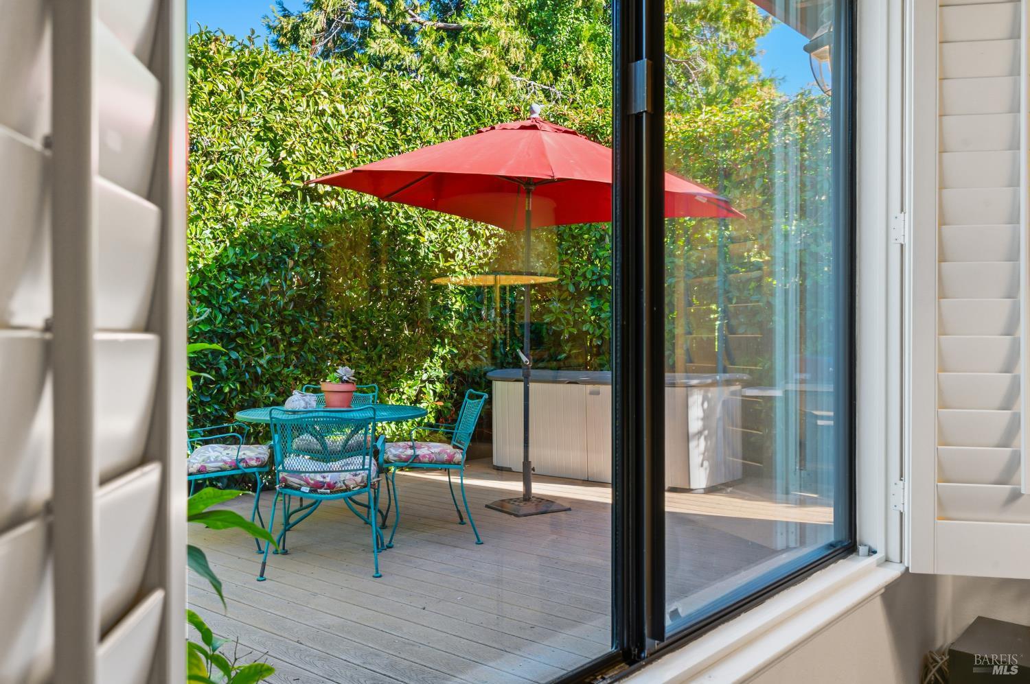 Detail Gallery Image 14 of 47 For 5 Justin Ct, Napa,  CA 94558 - 3 Beds | 2 Baths