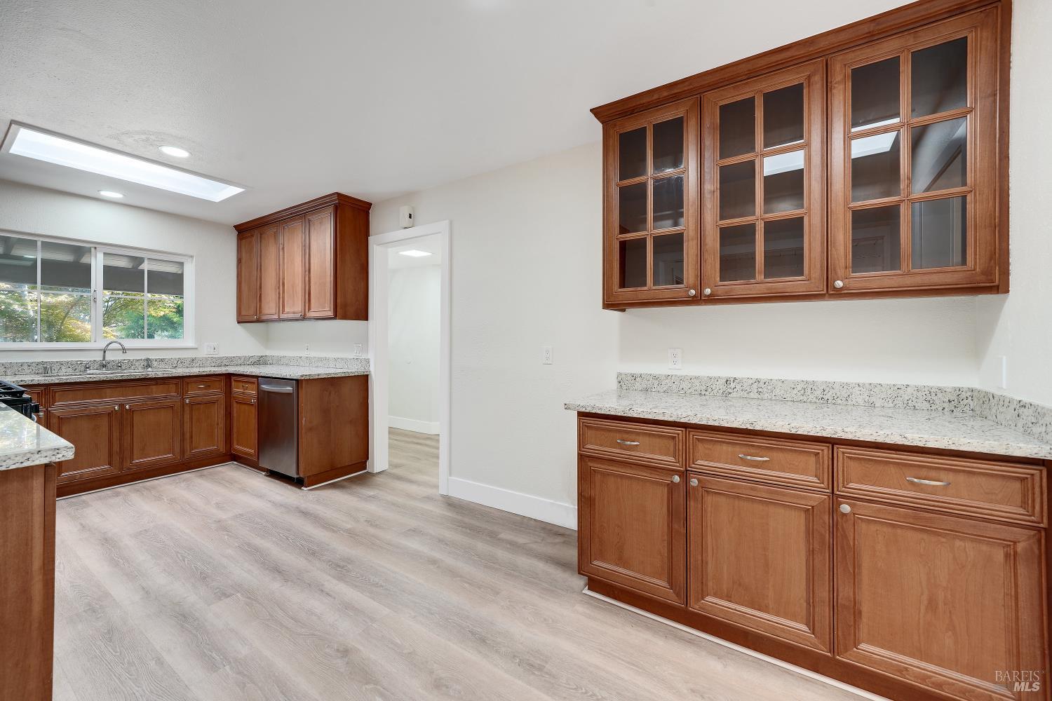 Detail Gallery Image 13 of 33 For 621 W D St, Dixon,  CA 95620 - 4 Beds | 2 Baths