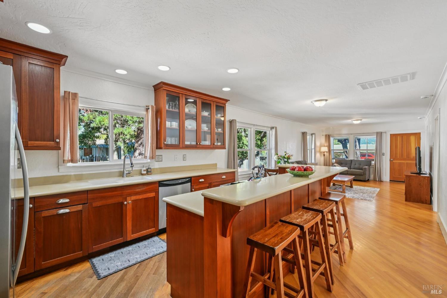 Detail Gallery Image 19 of 50 For 4165 Stony Point Rd, Santa Rosa,  CA 95407 - 3 Beds | 2 Baths