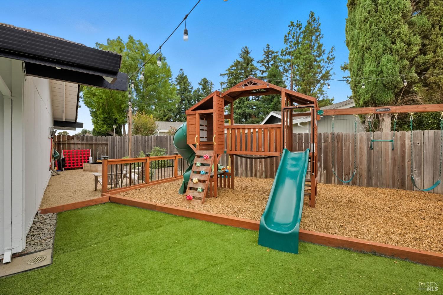 Detail Gallery Image 40 of 41 For 1150 Mulberry Ln, Dixon,  CA 95620 - 3 Beds | 2 Baths