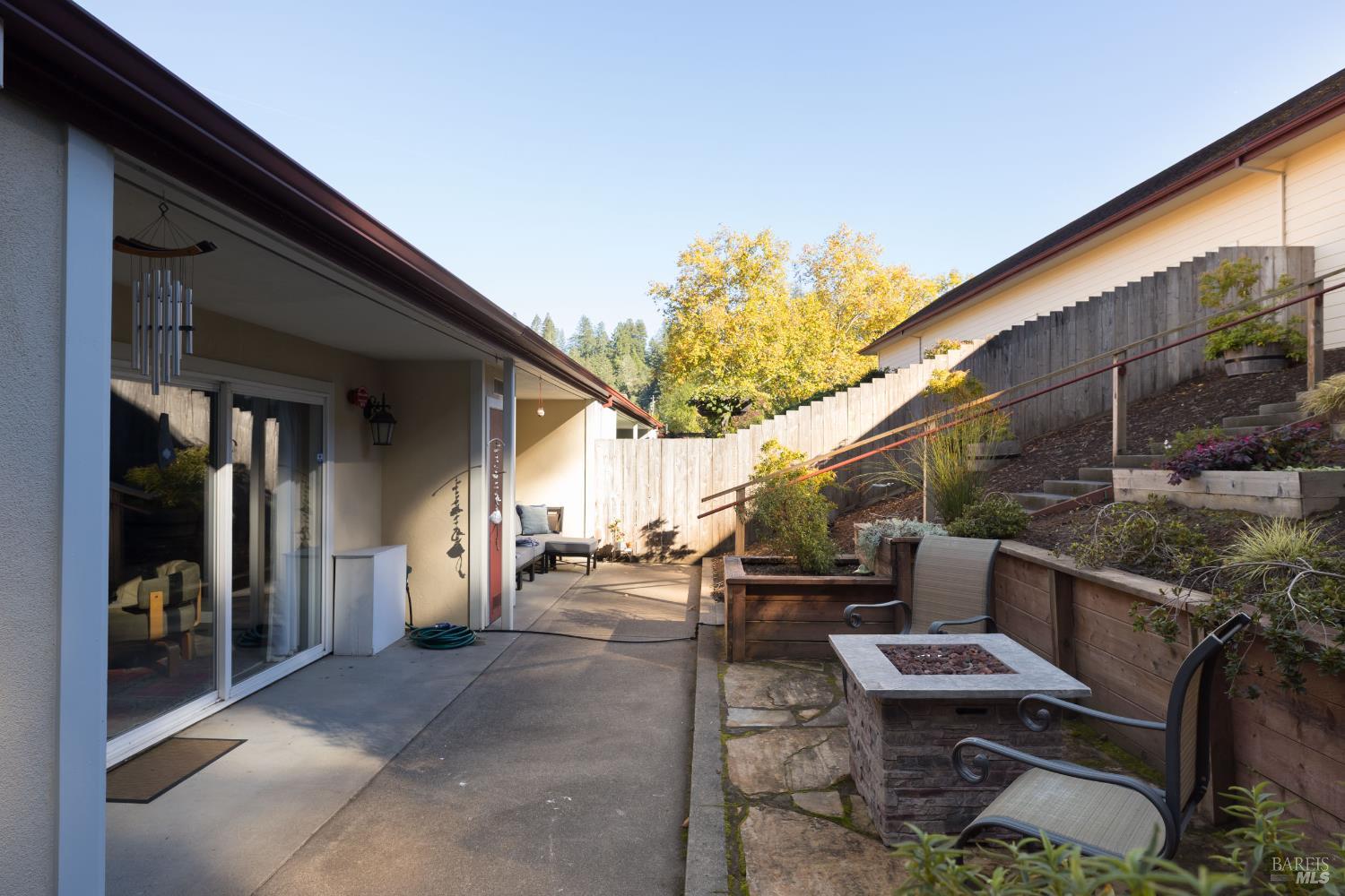 Detail Gallery Image 11 of 28 For 14632 Jomark Ln, Occidental,  CA 95465 - 2 Beds | 1 Baths