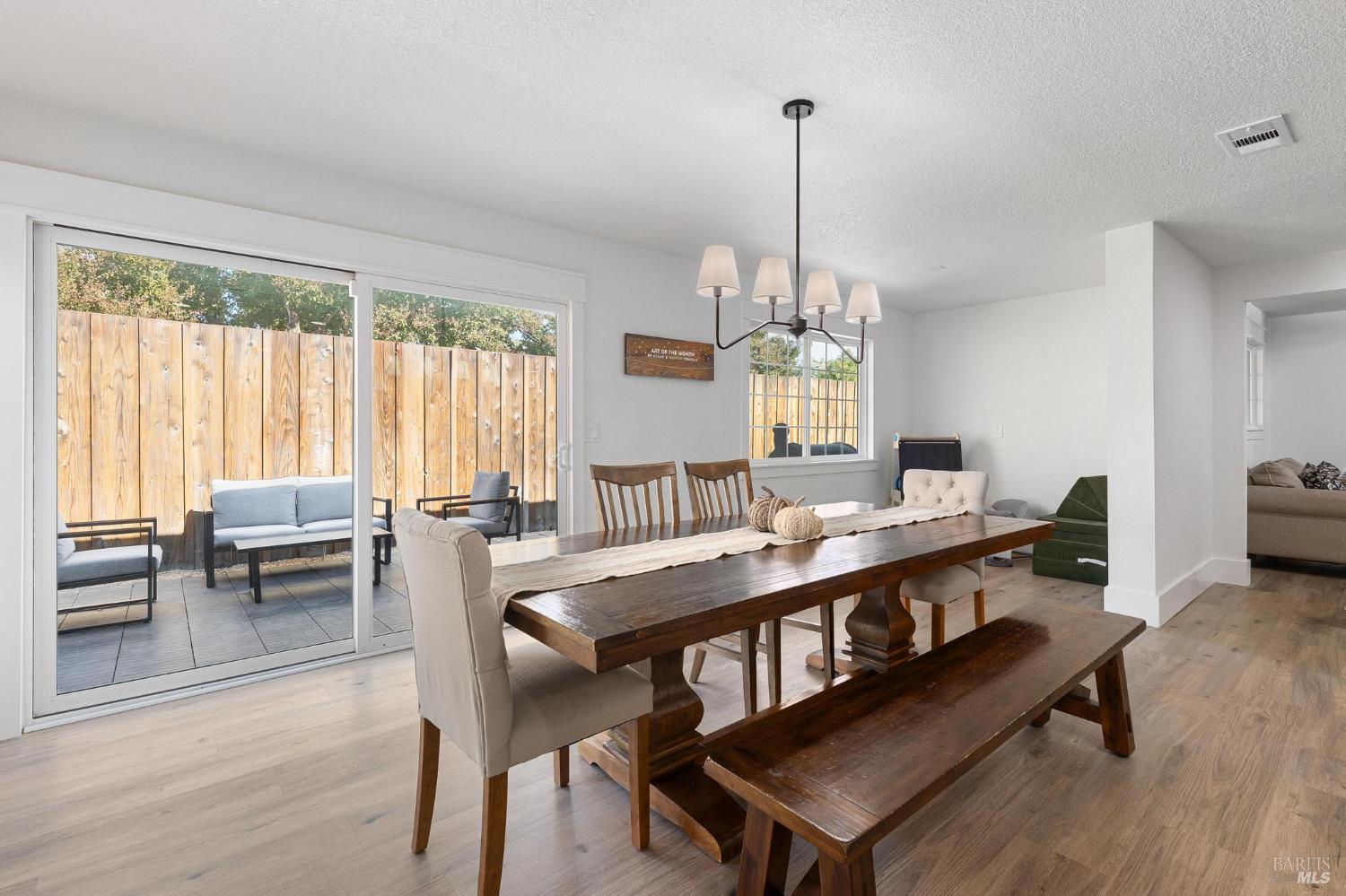 Detail Gallery Image 21 of 41 For 1150 Mulberry Ln, Dixon,  CA 95620 - 3 Beds | 2 Baths