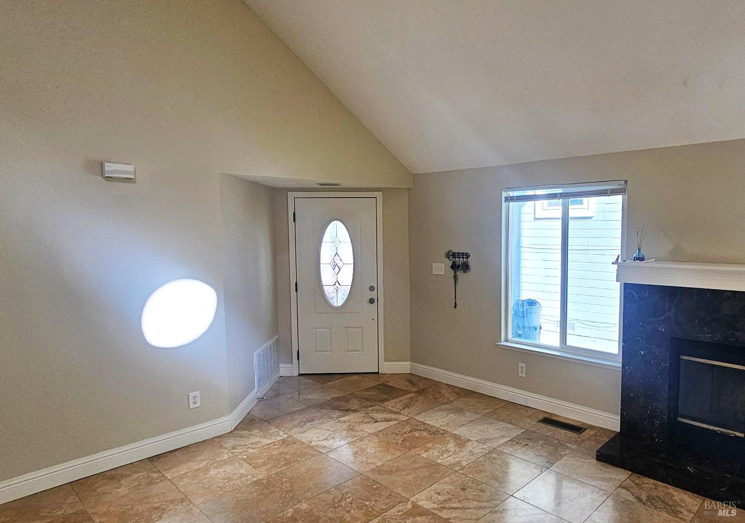 Detail Gallery Image 8 of 32 For 2591 Clipper Ln, Fairfield,  CA 94534 - 4 Beds | 3 Baths