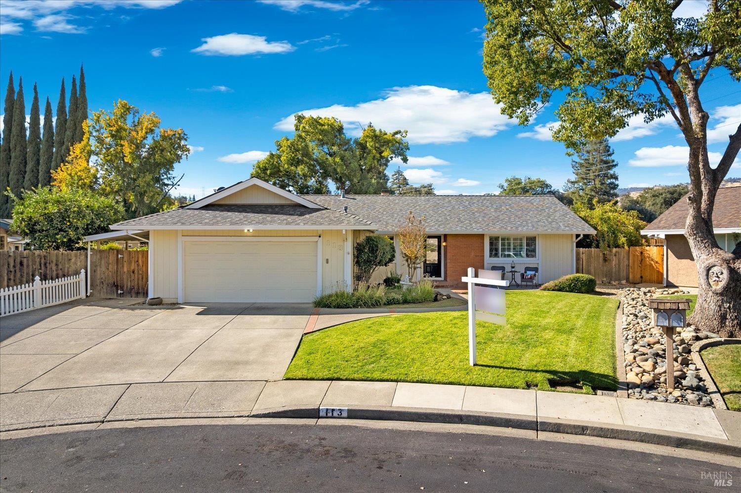 Detail Gallery Image 5 of 68 For 113 Chinook Ct, Vacaville,  CA 95688 - 4 Beds | 2 Baths