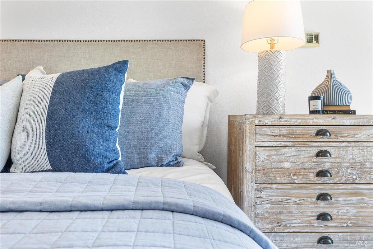 Detail Gallery Image 38 of 58 For 40 Drakes View Cir, Greenbrae,  CA 94904 - 3 Beds | 2/1 Baths