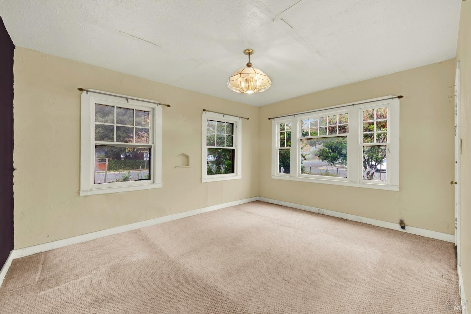 Detail Gallery Image 10 of 36 For 1671 Park Ave, Napa,  CA 94558 - 2 Beds | 1 Baths