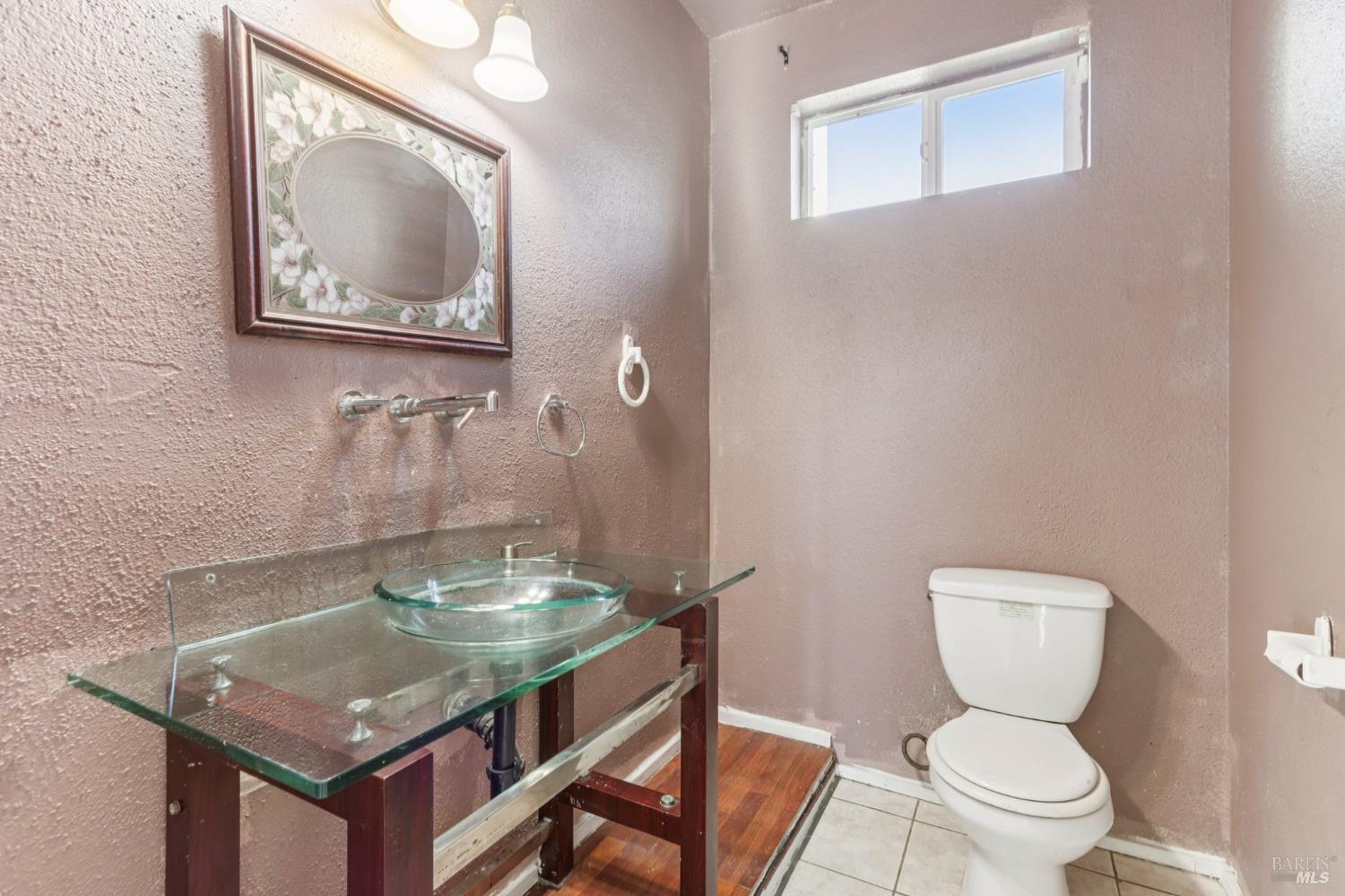 Detail Gallery Image 16 of 56 For 507 Kings Way #B,  Suisun City,  CA 94585 - 10 Beds | 6/1 Baths