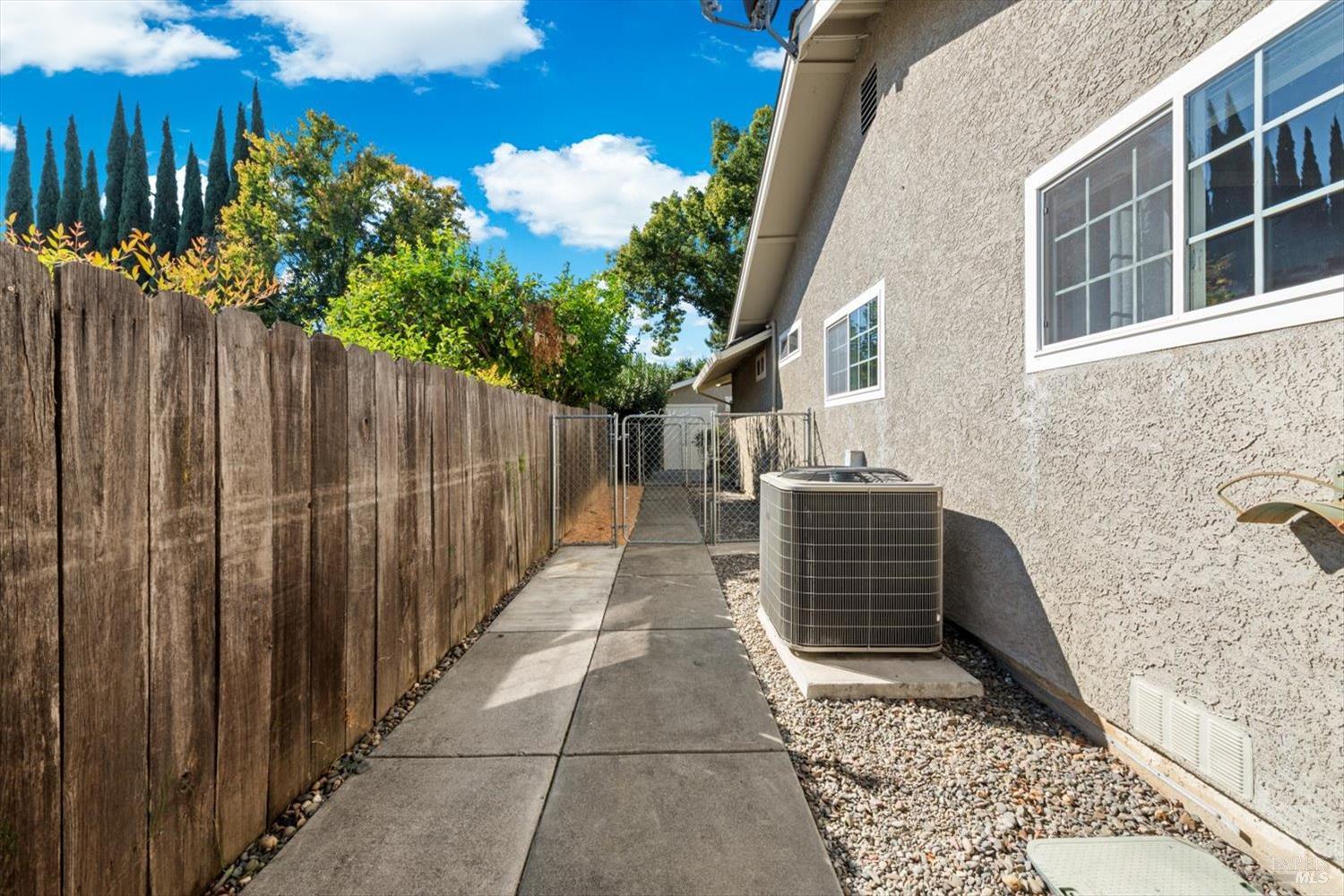 Detail Gallery Image 63 of 68 For 113 Chinook Ct, Vacaville,  CA 95688 - 4 Beds | 2 Baths