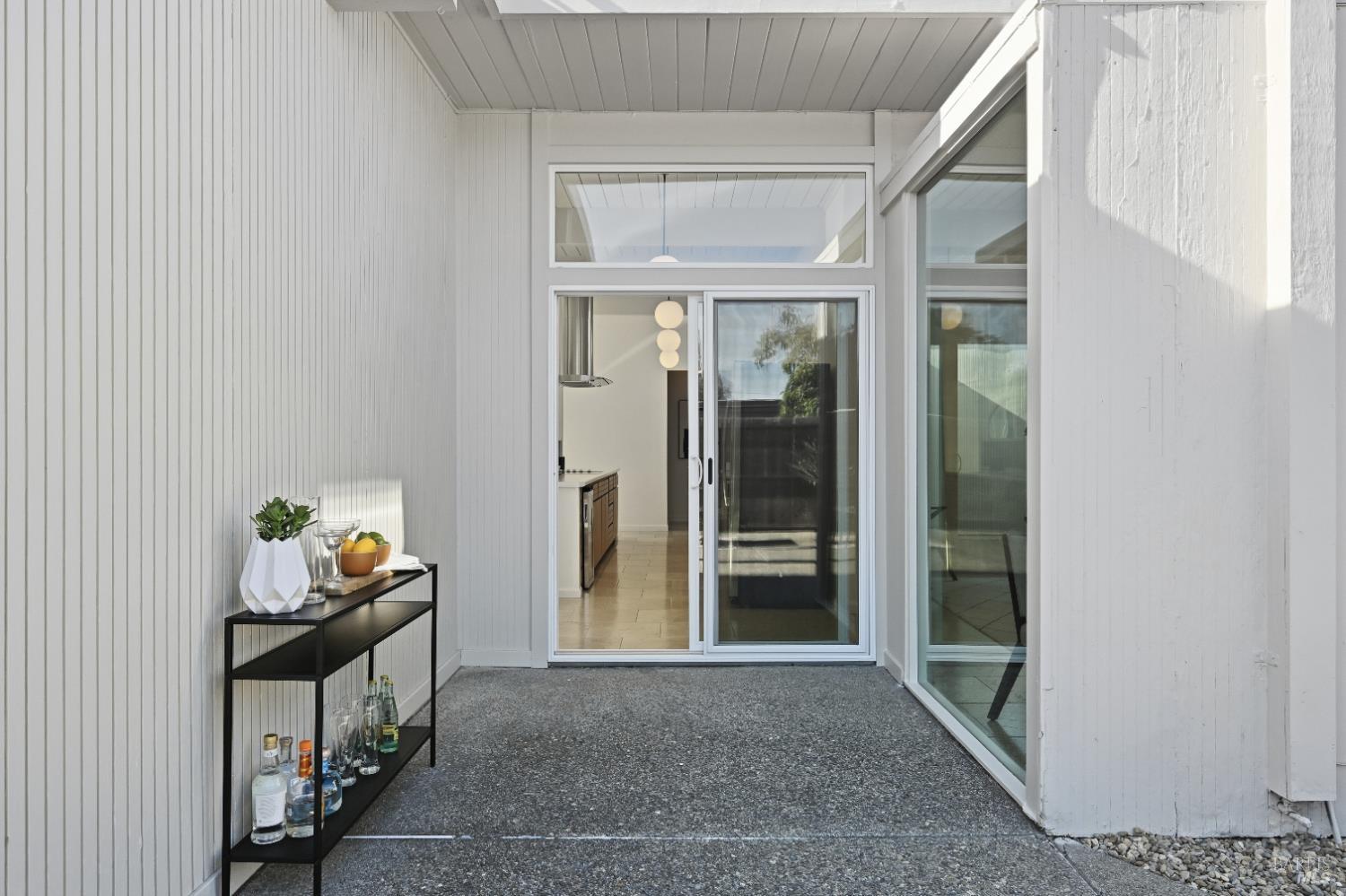 Detail Gallery Image 24 of 58 For 711 Montecillo Rd, San Rafael,  CA 94903 - 4 Beds | 2 Baths