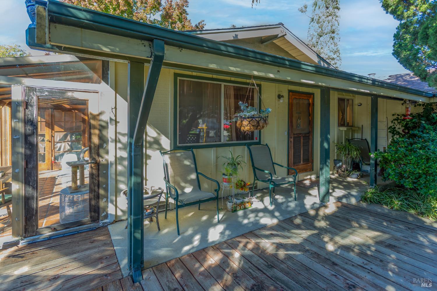 Detail Gallery Image 9 of 21 For 2045 Dorland Dr, Fairfield,  CA 94534 - 3 Beds | 2 Baths