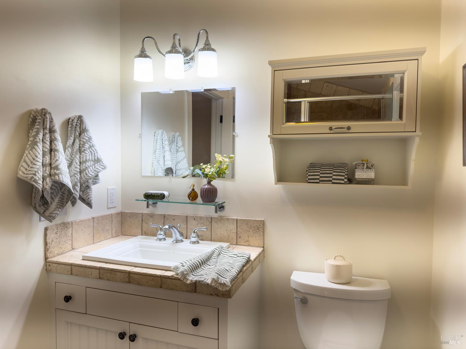 Detail Gallery Image 20 of 42 For 429 Moll Ct, Sonoma,  CA 95476 - 3 Beds | 2 Baths