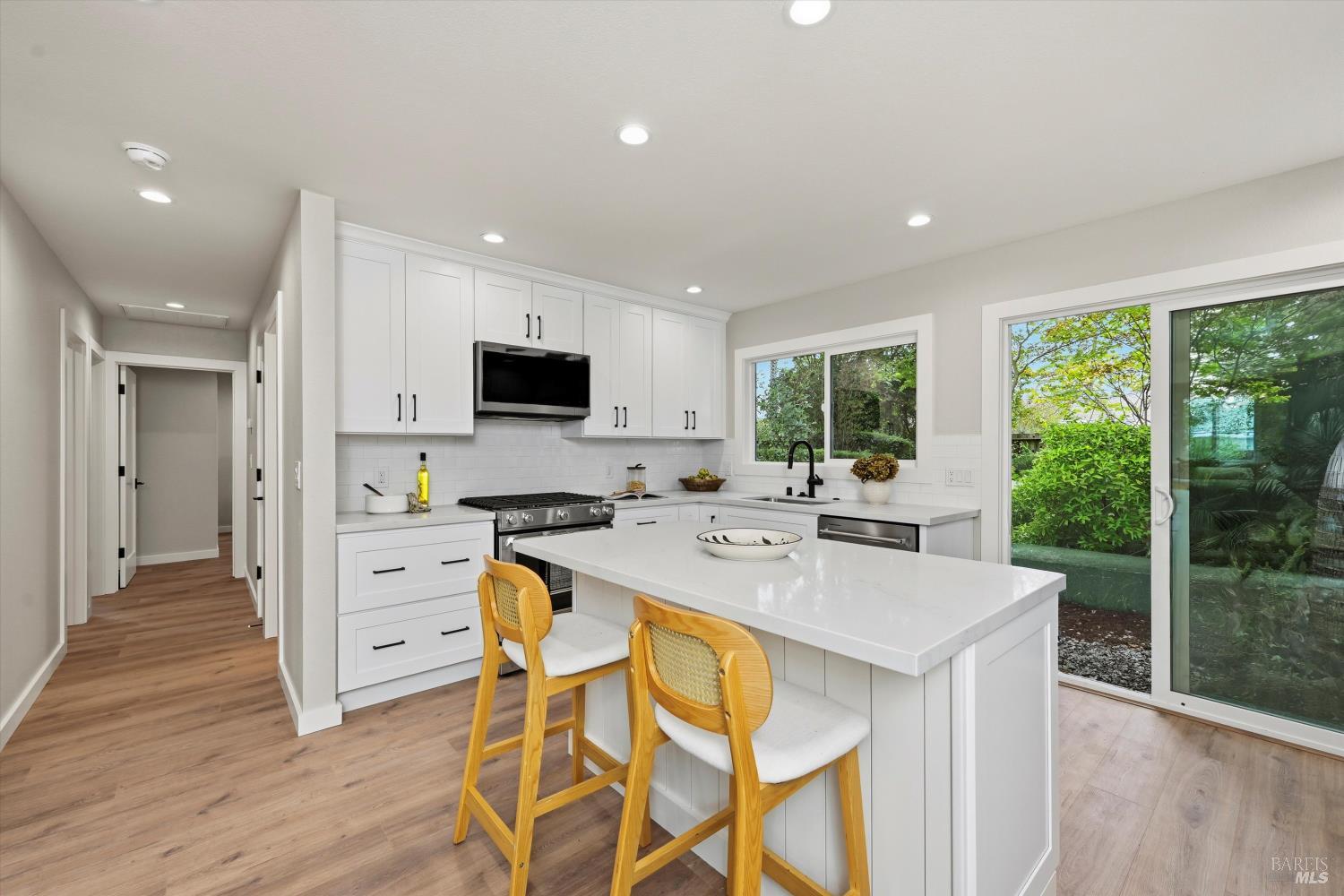 Detail Gallery Image 21 of 35 For 8440 Lasalle Ave, Cotati,  CA 94931 - 3 Beds | 2 Baths