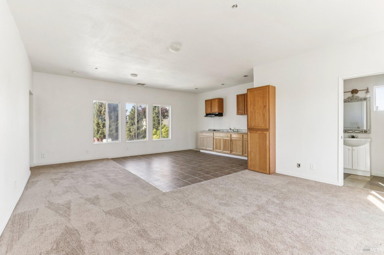 Detail Gallery Image 43 of 56 For 507 Kings Way #B,  Suisun City,  CA 94585 - 10 Beds | 6/1 Baths