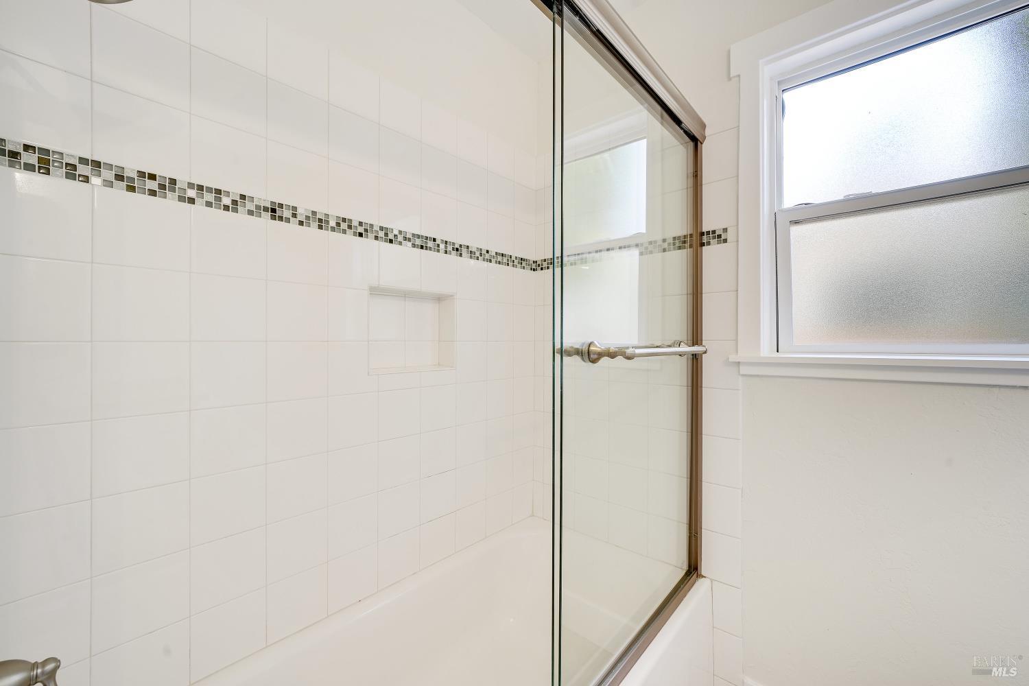 Detail Gallery Image 25 of 33 For 621 W D St, Dixon,  CA 95620 - 4 Beds | 2 Baths