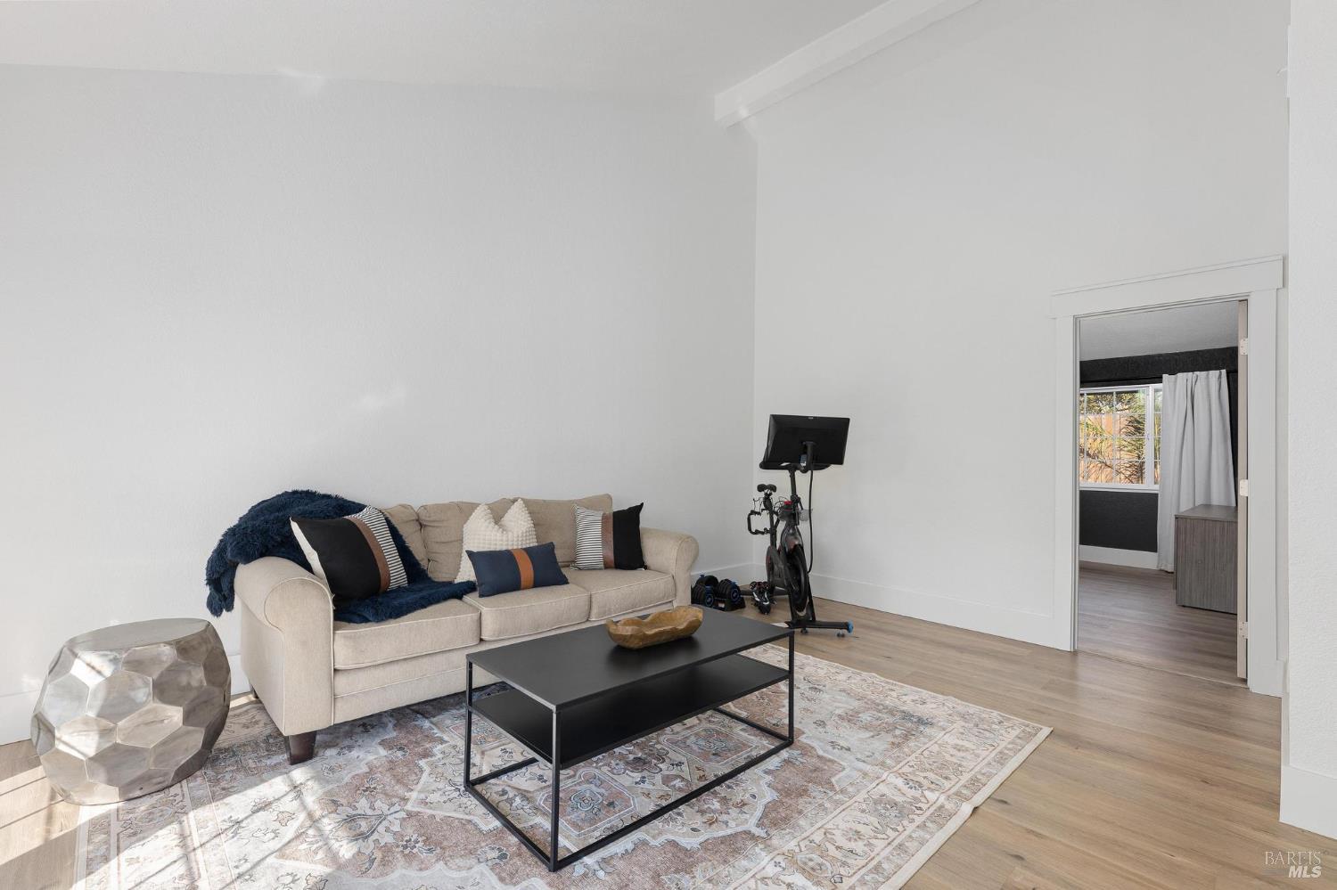 Detail Gallery Image 11 of 41 For 1150 Mulberry Ln, Dixon,  CA 95620 - 3 Beds | 2 Baths