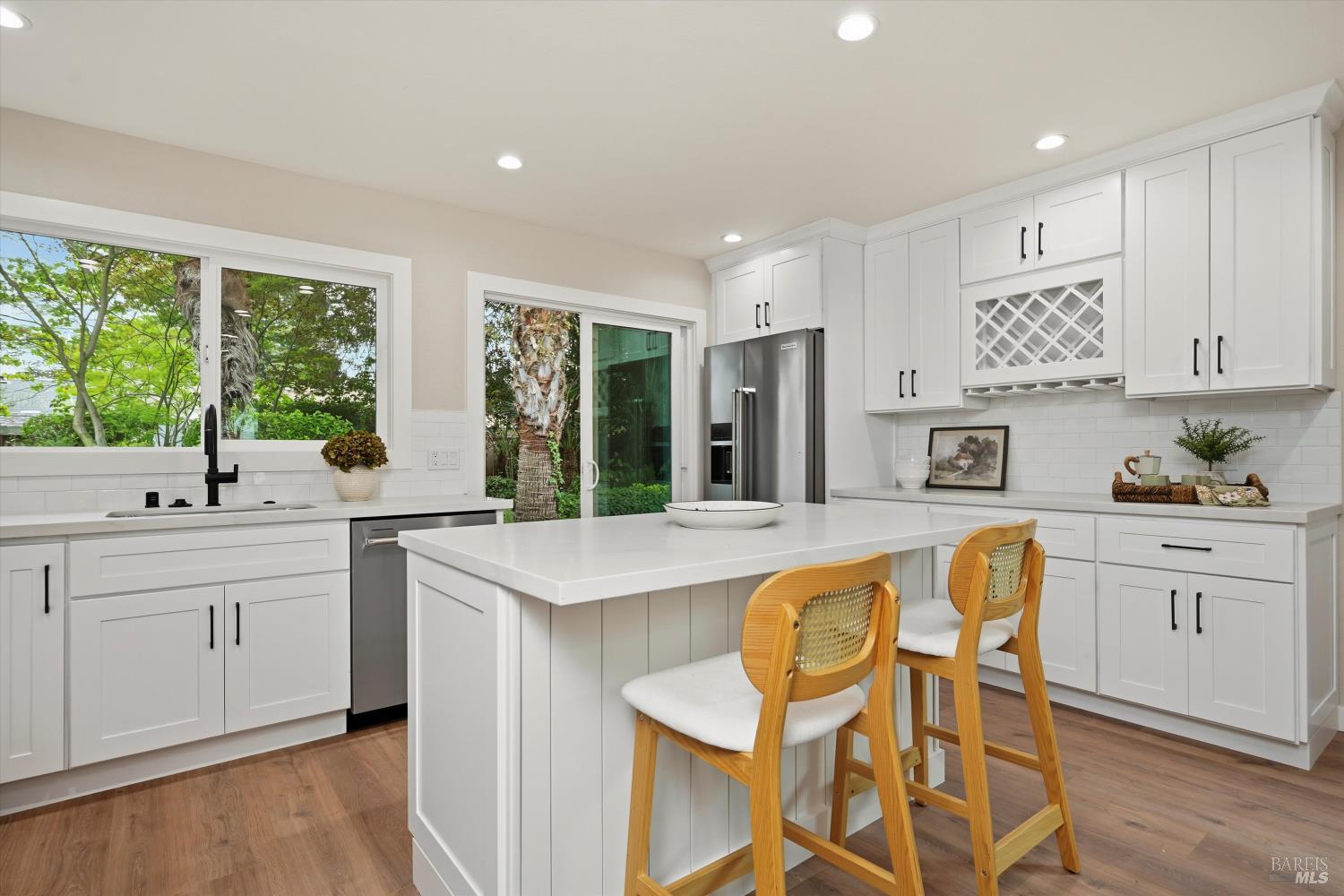 Detail Gallery Image 3 of 35 For 8440 Lasalle Ave, Cotati,  CA 94931 - 3 Beds | 2 Baths