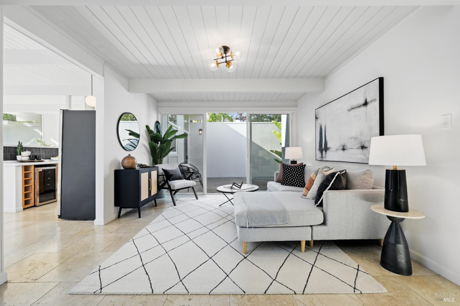 Detail Gallery Image 17 of 58 For 711 Montecillo Rd, San Rafael,  CA 94903 - 4 Beds | 2 Baths