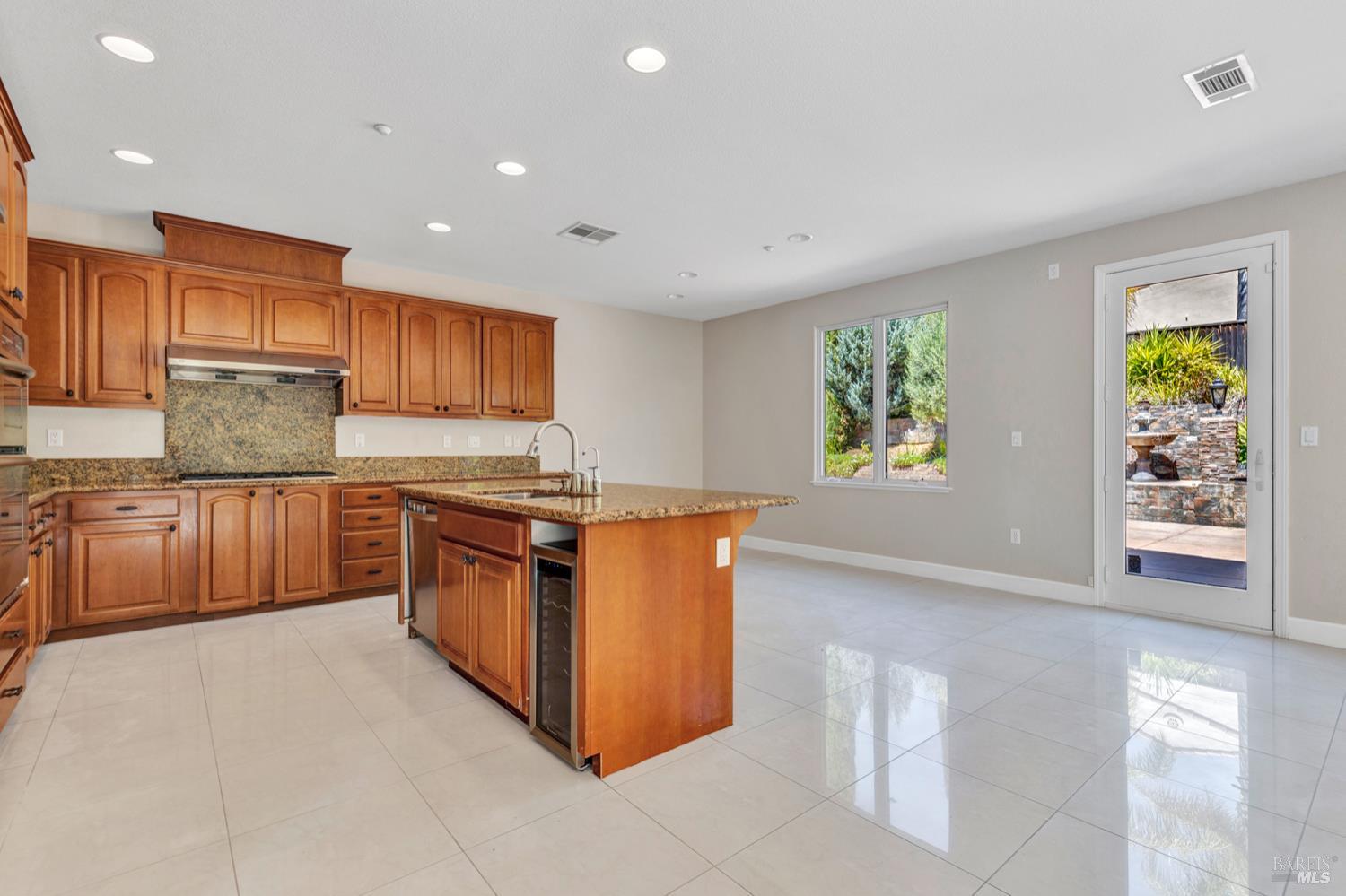 Detail Gallery Image 17 of 79 For 2866 Birkham Ct, Fairfield,  CA 94534 - 4 Beds | 3 Baths