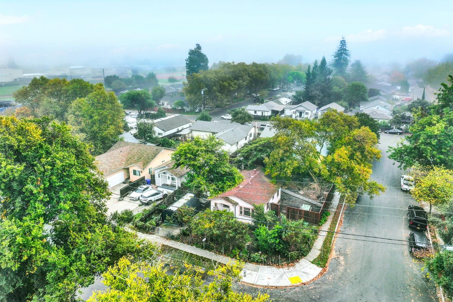 Detail Gallery Image 3 of 36 For 1671 Park Ave, Napa,  CA 94558 - 2 Beds | 1 Baths