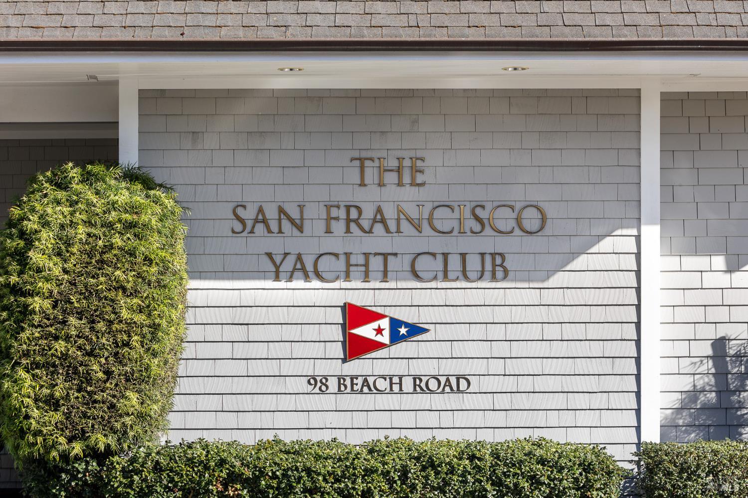 Detail Gallery Image 21 of 33 For 125 Belvedere Ave, Belvedere,  CA 94920 - 5 Beds | 5/5 Baths