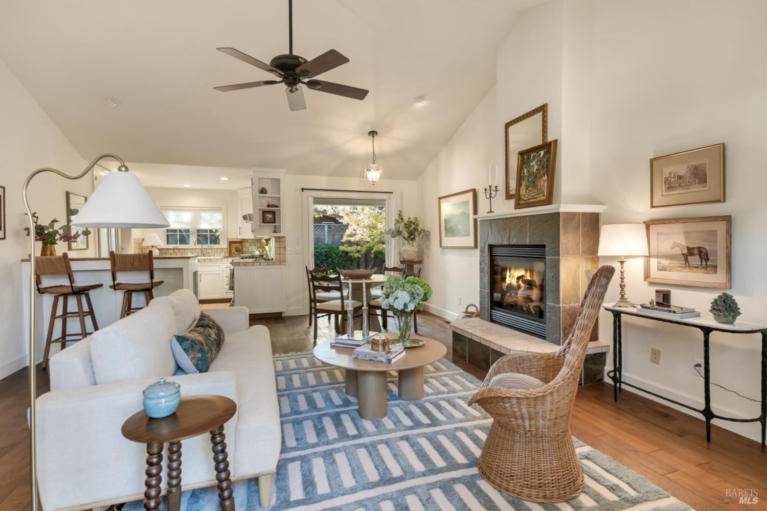 Detail Gallery Image 2 of 42 For 429 Moll Ct, Sonoma,  CA 95476 - 3 Beds | 2 Baths