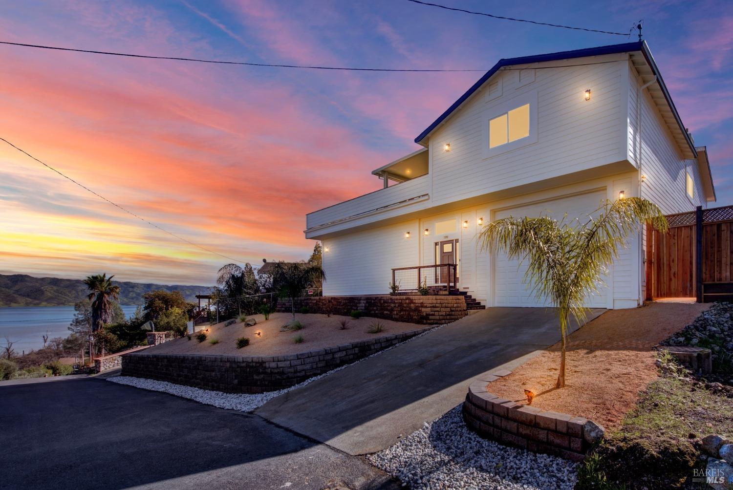 Front Image Thumbnail for BA325095389