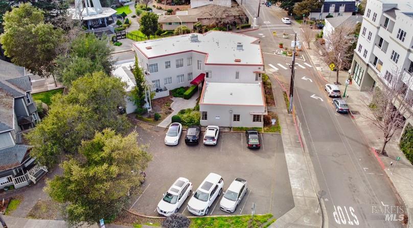 Detail Gallery Image 4 of 11 For 576 B St 1c,  Santa Rosa,  CA 95401 - – Beds | – Baths