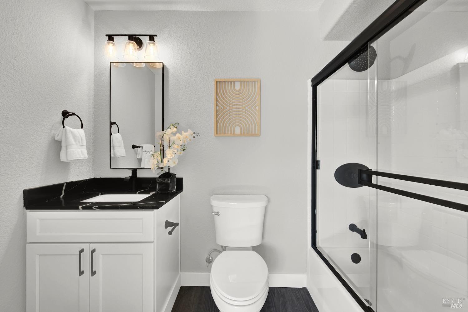 Detail Gallery Image 48 of 75 For 199 Berryessa Dr, Napa,  CA 94558 - 4 Beds | 5/1 Baths