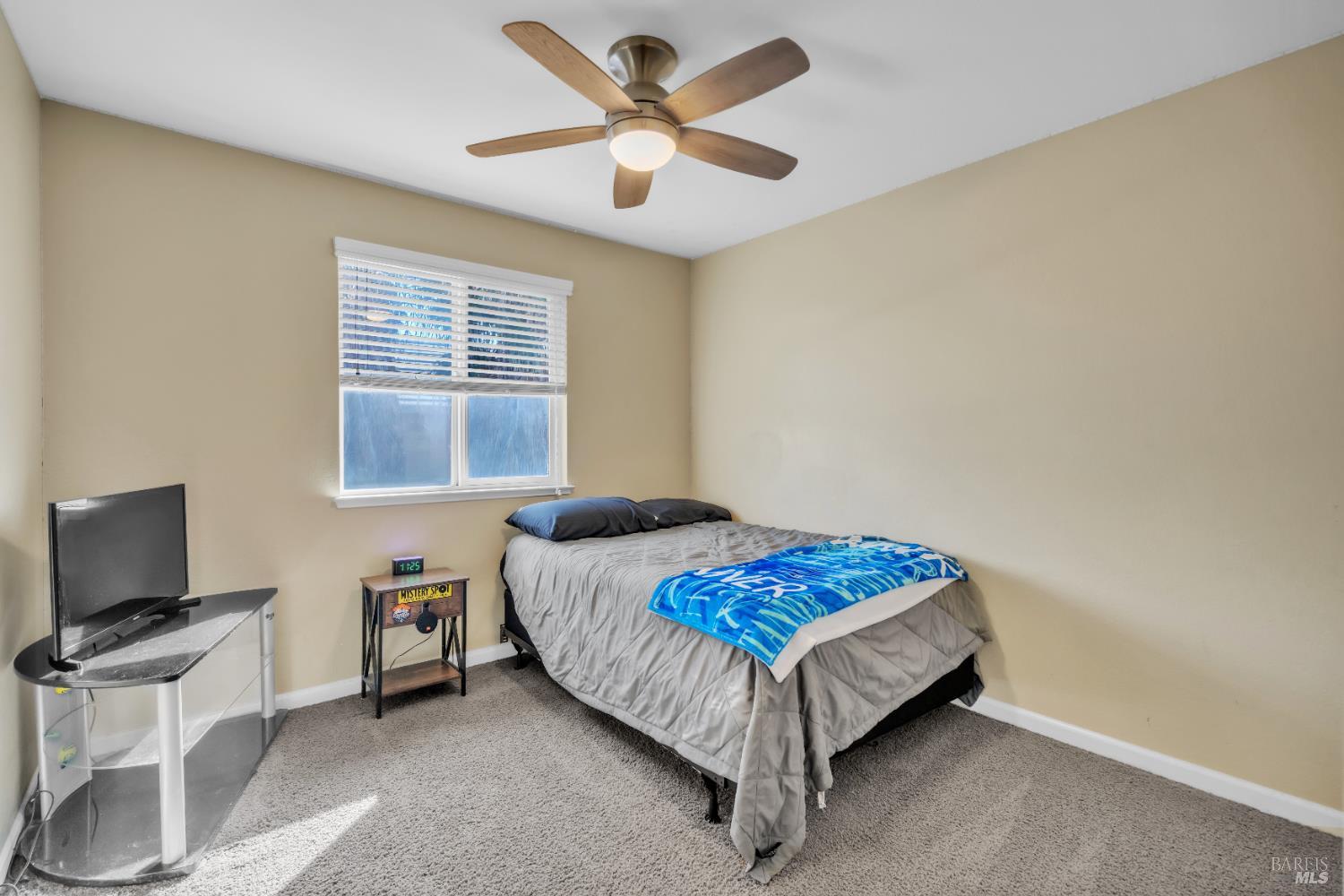 Detail Gallery Image 46 of 51 For 2042 Hamstead Ct, Vacaville,  CA 95687 - 5 Beds | 2/1 Baths
