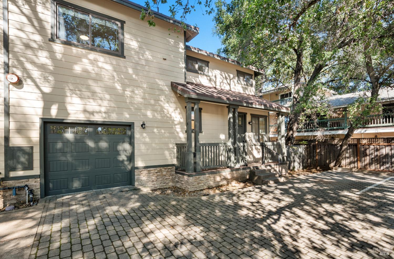 Detail Gallery Image 3 of 34 For 256 Rosebud Ln, Napa,  CA 94574 - – Beds | – Baths