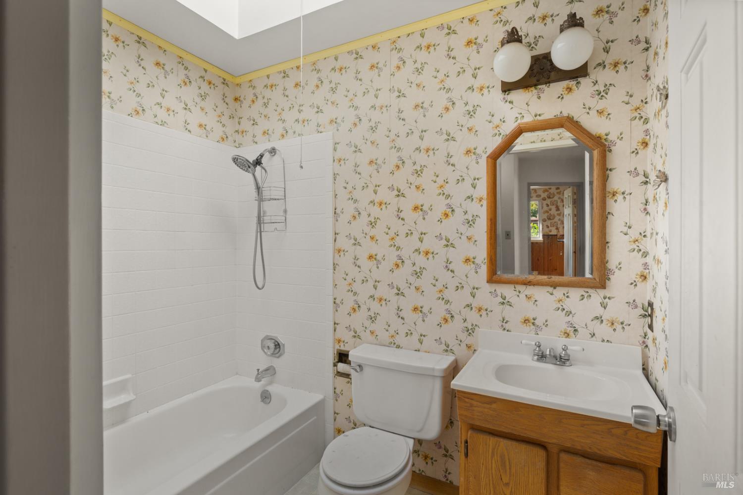 Detail Gallery Image 12 of 22 For 1121 N P St, Livermore,  CA 94551 - 3 Beds | 2 Baths