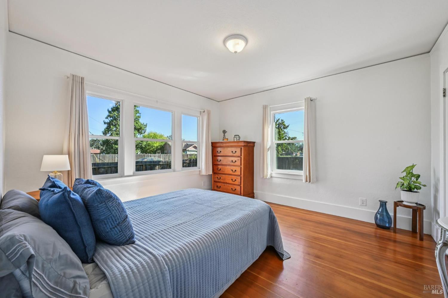 Detail Gallery Image 22 of 50 For 4165 Stony Point Rd, Santa Rosa,  CA 95407 - 3 Beds | 2 Baths