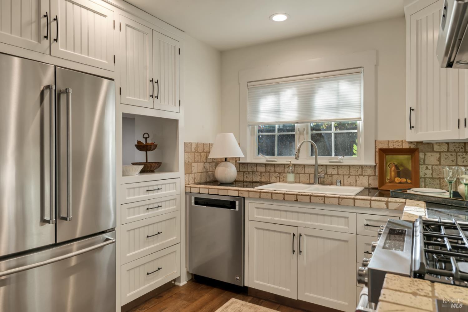 Detail Gallery Image 11 of 42 For 429 Moll Ct, Sonoma,  CA 95476 - 3 Beds | 2 Baths