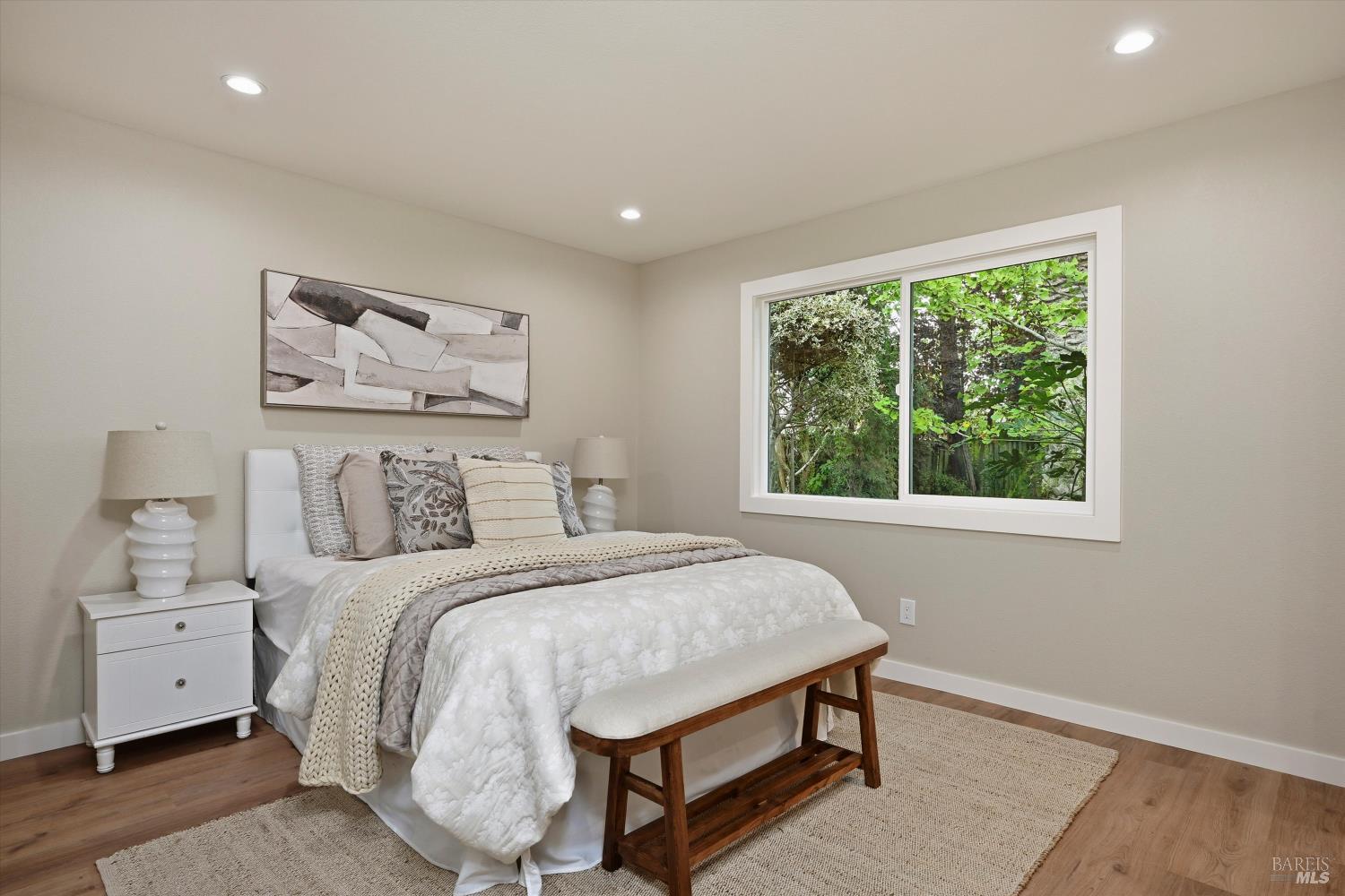 Detail Gallery Image 8 of 35 For 8440 Lasalle Ave, Cotati,  CA 94931 - 3 Beds | 2 Baths