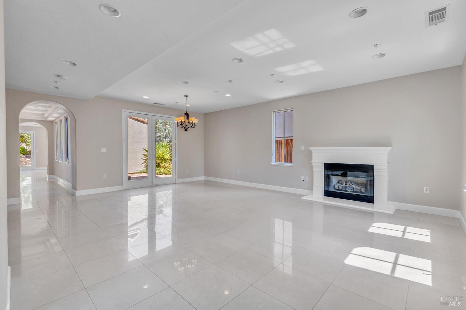 Detail Gallery Image 5 of 79 For 2866 Birkham Ct, Fairfield,  CA 94534 - 4 Beds | 3 Baths