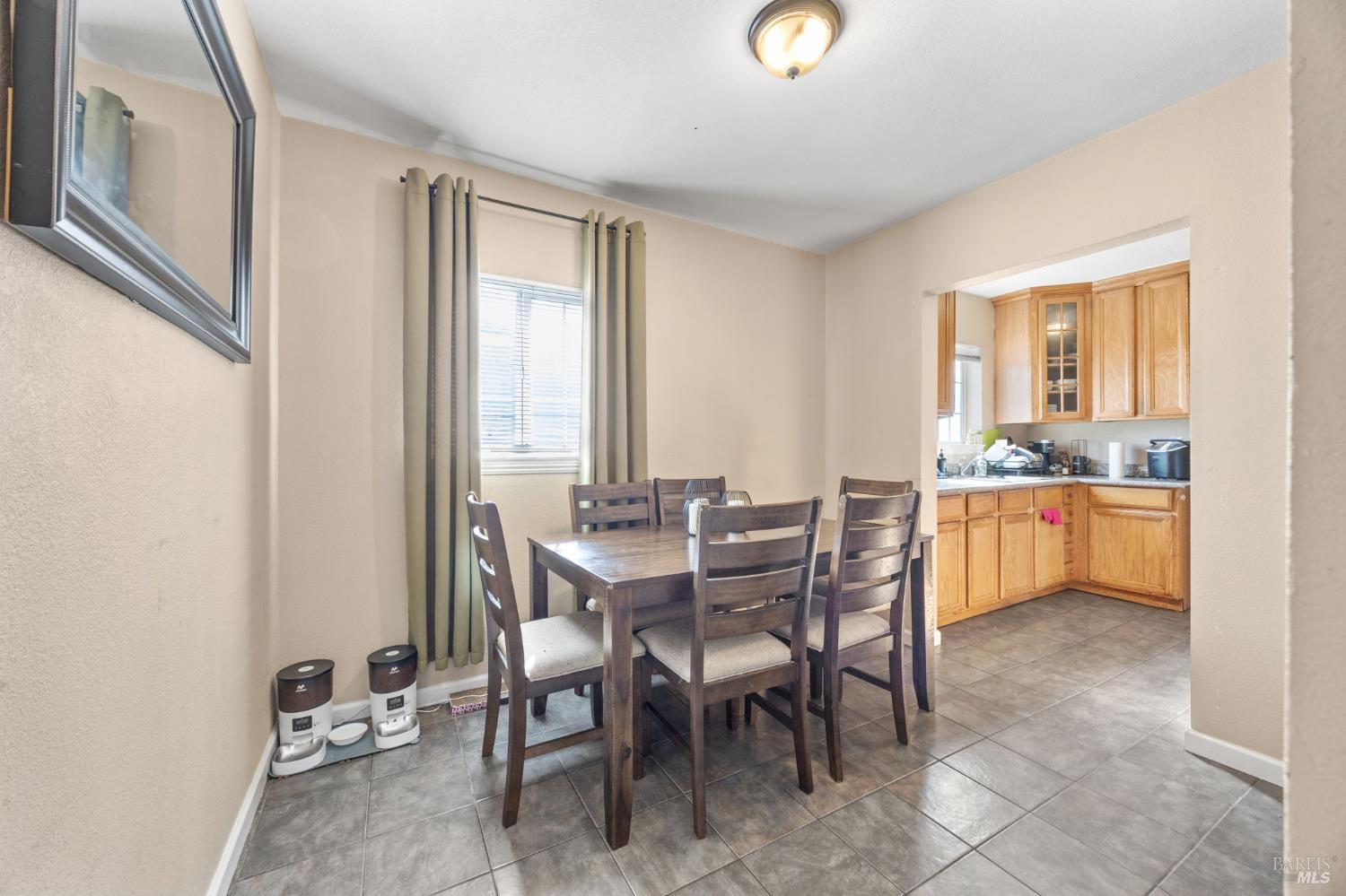 Detail Gallery Image 3 of 26 For 532 Almond Dr, Vallejo,  CA 94589 - – Beds | – Baths