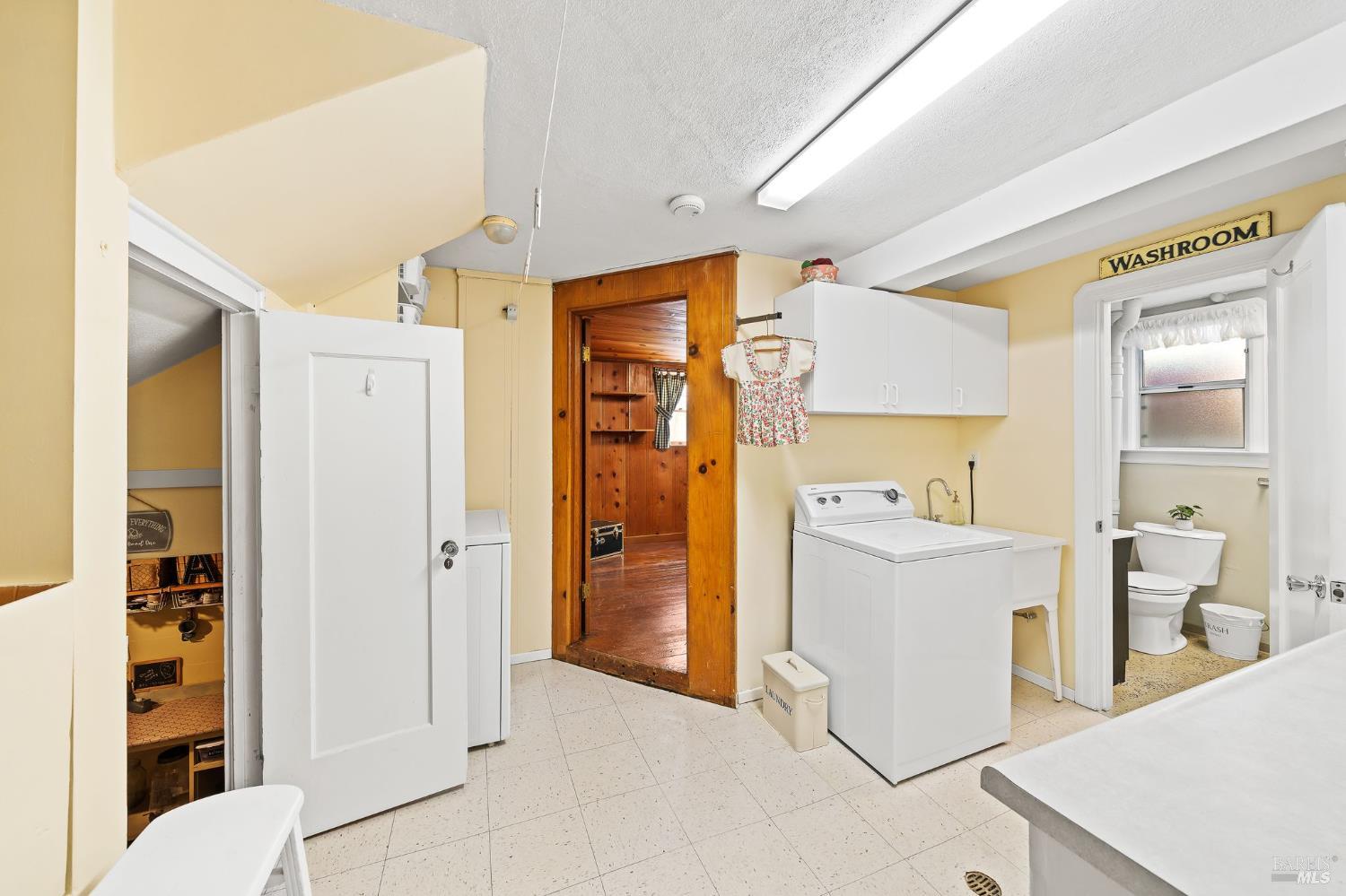 Detail Gallery Image 34 of 67 For 6 Hanns Ave, Vallejo,  CA 94590 - 4 Beds | 2/1 Baths