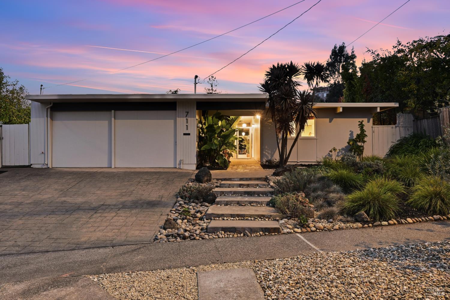 Detail Gallery Image 56 of 58 For 711 Montecillo Rd, San Rafael,  CA 94903 - 4 Beds | 2 Baths