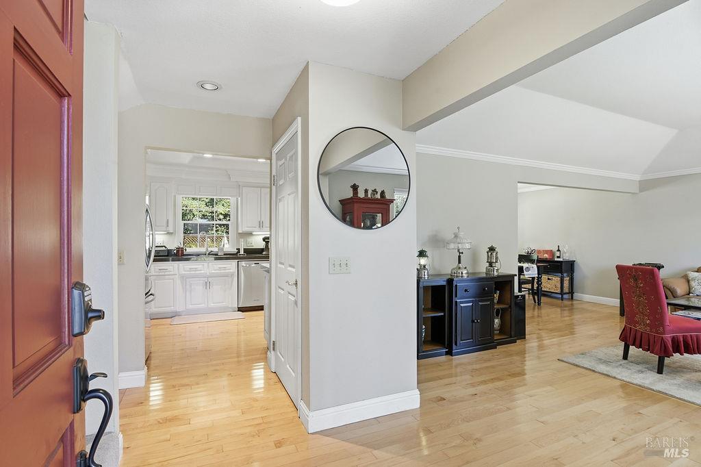 Detail Gallery Image 15 of 45 For 6190 San Gabriel Pl, Rohnert Park,  CA 94928 - 4 Beds | 2/1 Baths