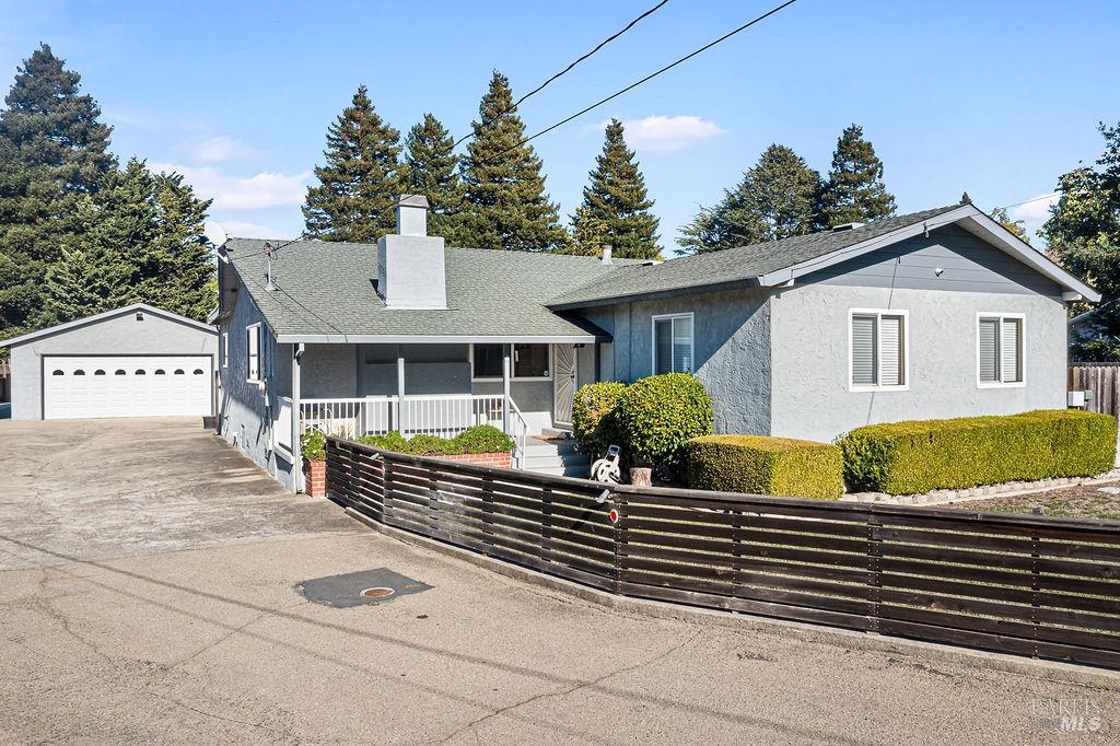 Front Image Thumbnail for BA325095533