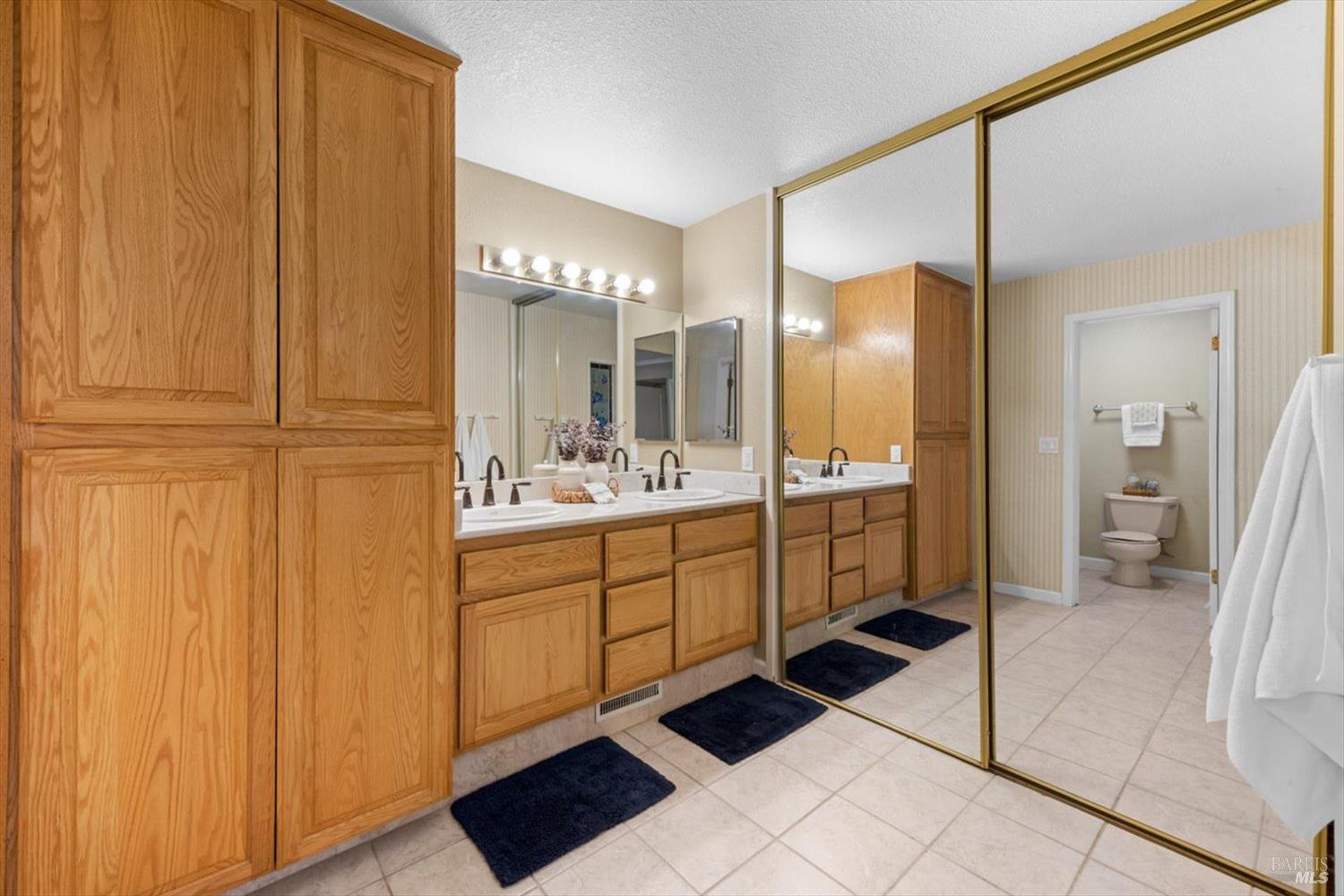 Detail Gallery Image 31 of 68 For 113 Chinook Ct, Vacaville,  CA 95688 - 4 Beds | 2 Baths