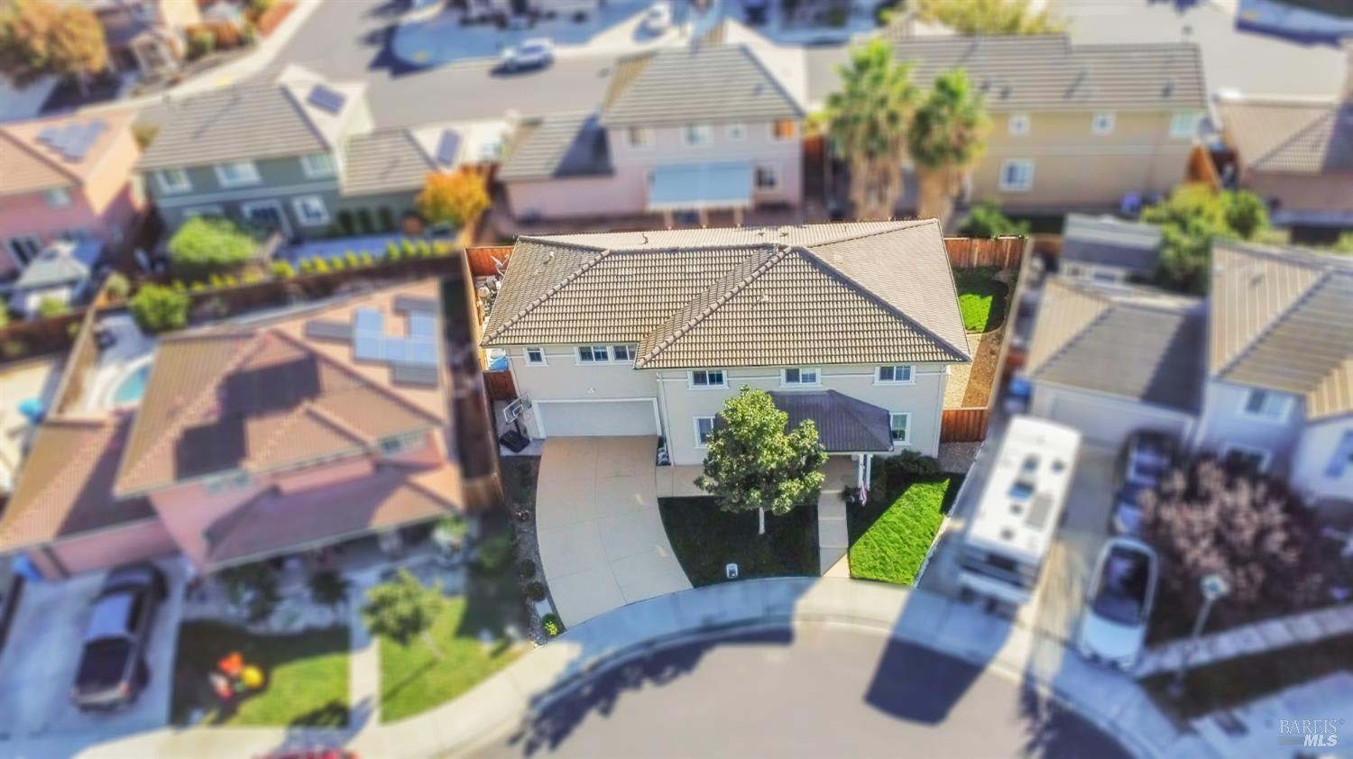 Detail Gallery Image 48 of 51 For 2042 Hamstead Ct, Vacaville,  CA 95687 - 5 Beds | 2/1 Baths