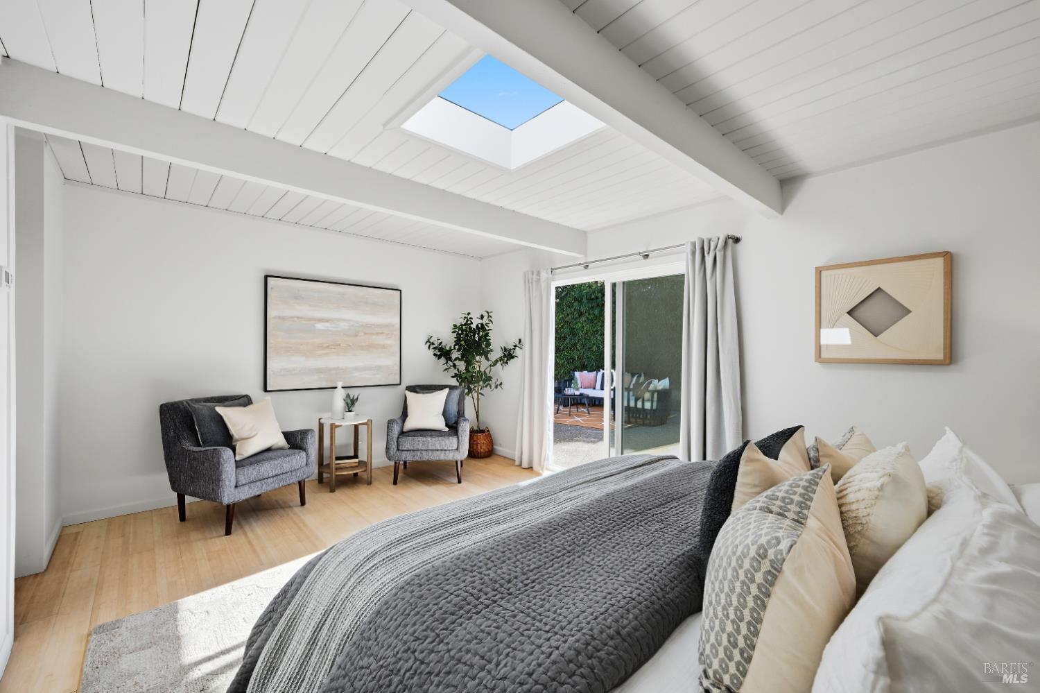 Detail Gallery Image 34 of 58 For 711 Montecillo Rd, San Rafael,  CA 94903 - 4 Beds | 2 Baths