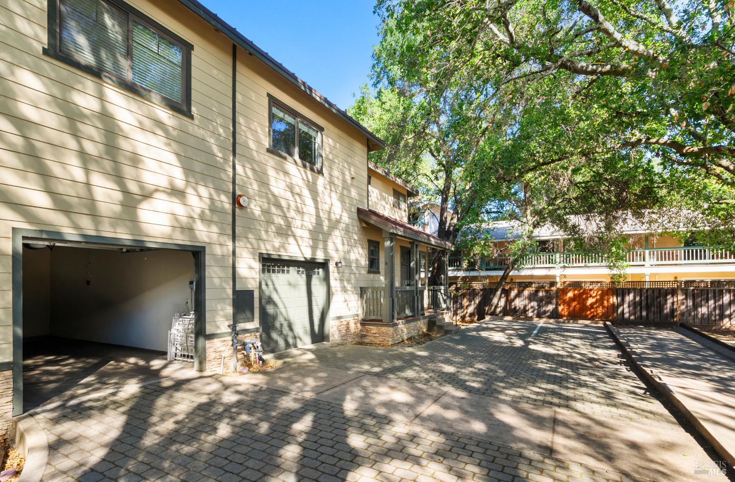 Detail Gallery Image 2 of 34 For 256 Rosebud Ln, Napa,  CA 94574 - – Beds | – Baths