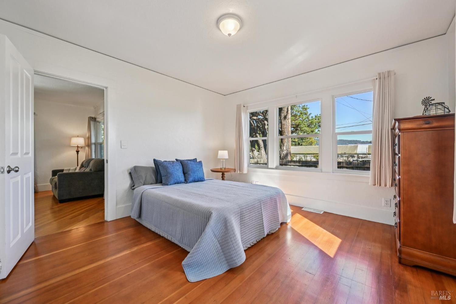 Detail Gallery Image 23 of 50 For 4165 Stony Point Rd, Santa Rosa,  CA 95407 - 3 Beds | 2 Baths